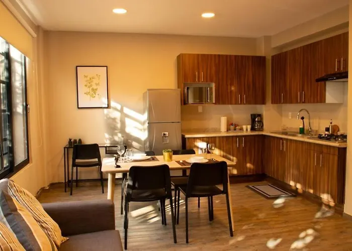 202 Walk The Center 1bdrm 2bath Ac Apartment